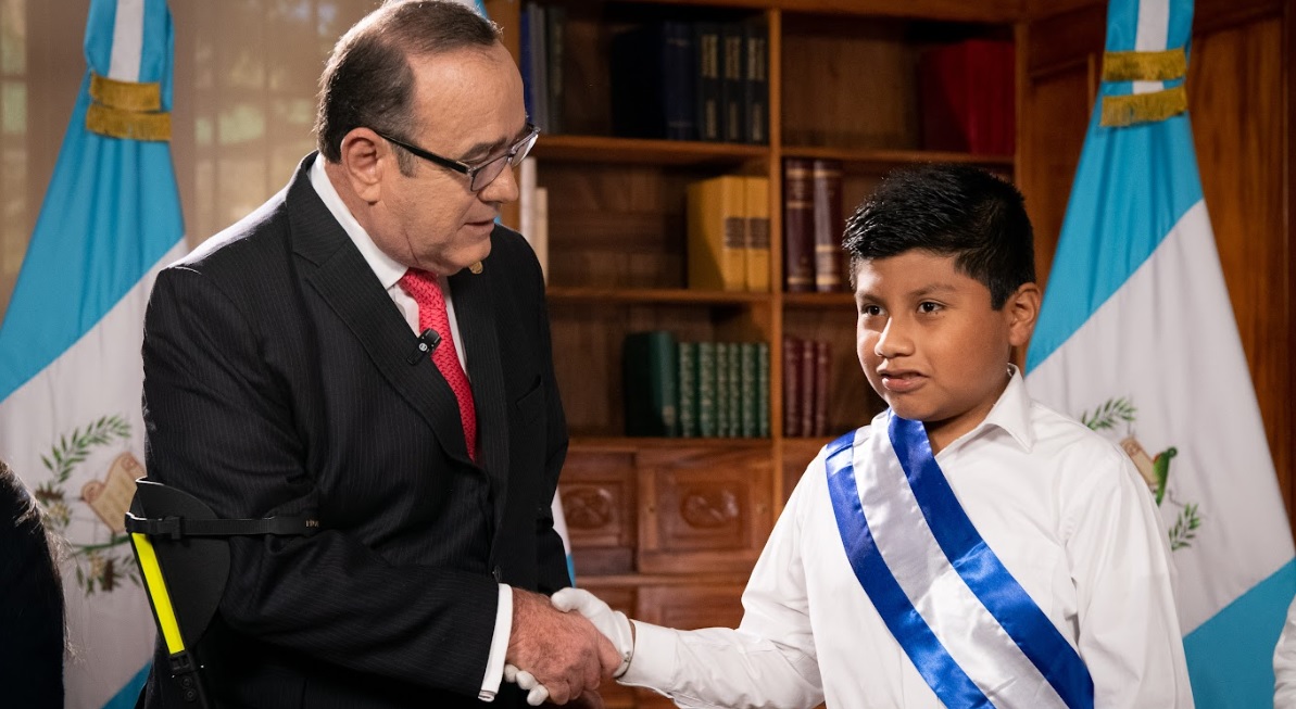 Presidente destaca exitoso cierre del ciclo escolar 2022