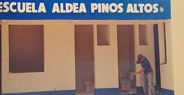 Mejoramiento de escuela rural favorece el progreso de Casillas