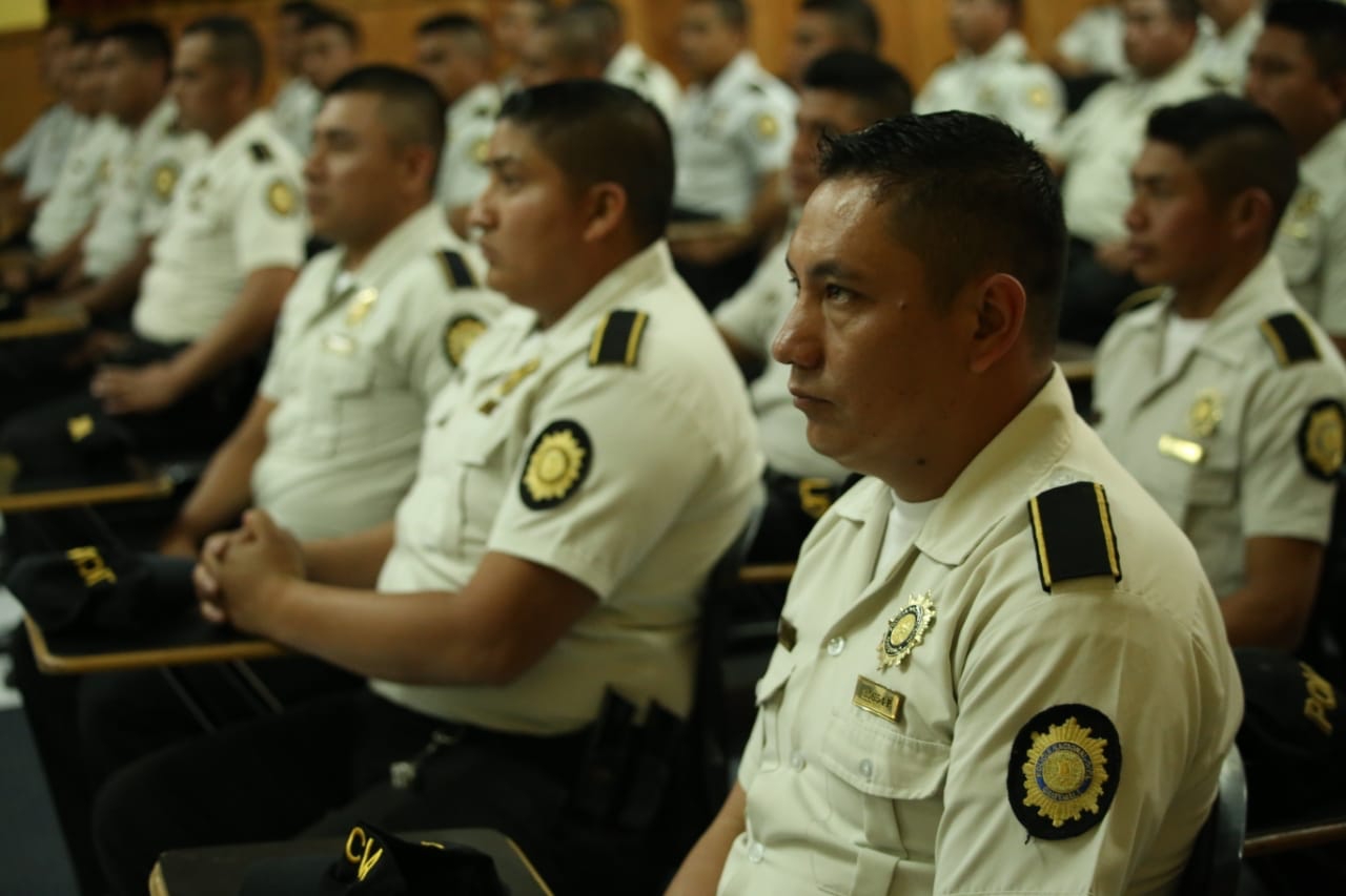 Últimos días para optar al curso de oficial tercero de la PNC
