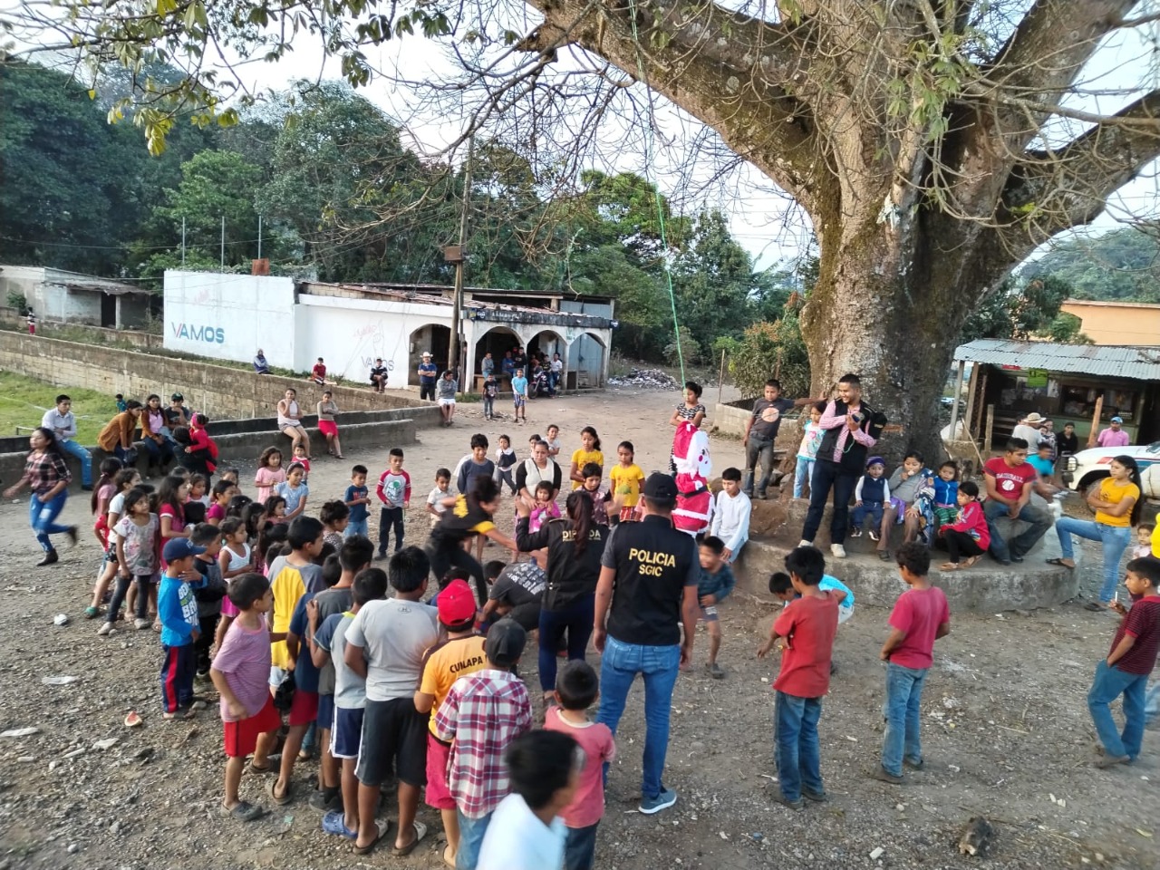 PNC clausura escuela de vacaciones