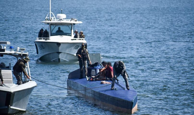 Embarcación atracó en el pacífico. /Foto: Mindef