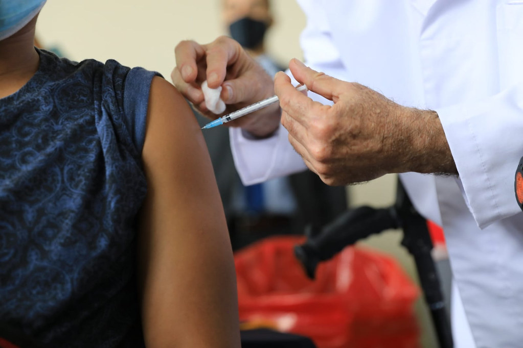 Este domingo continúan las jornadas de vacunación para prevención de enfermedades