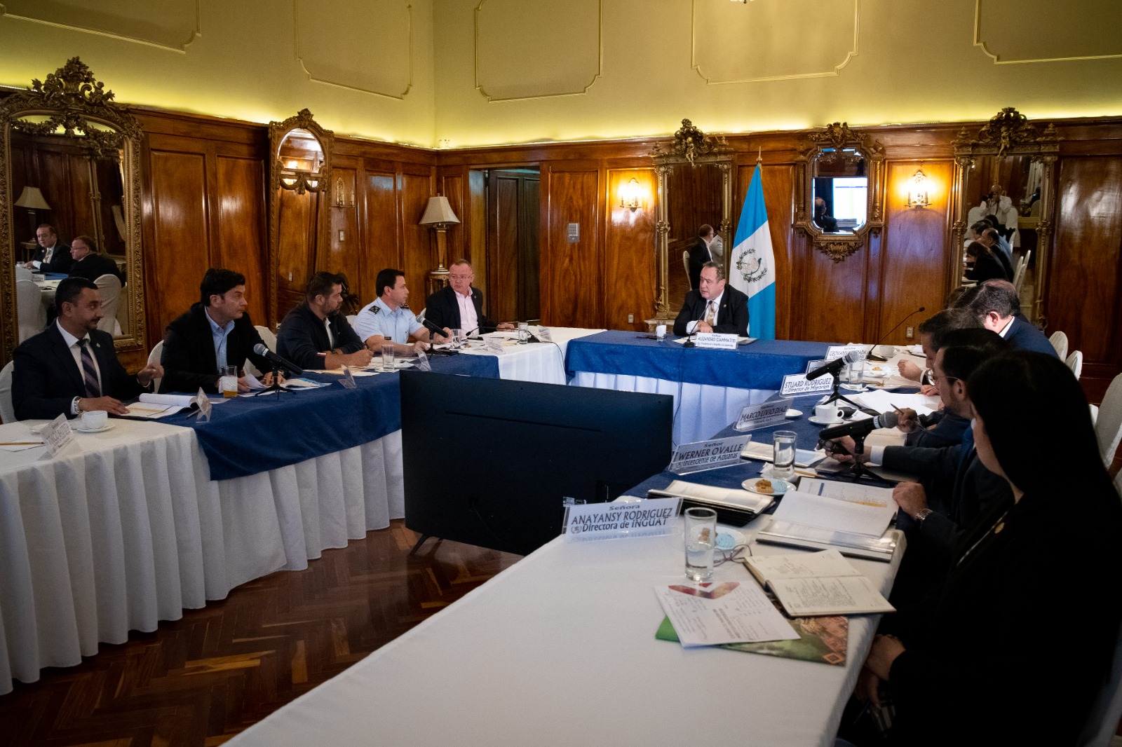 Presentan avances del plan de modernización de aduanas con El Salvador y Honduras