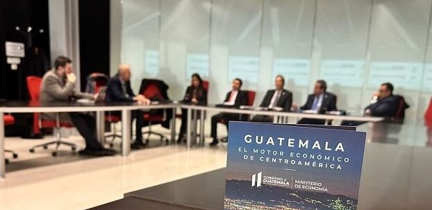 Delegación guatemalteca continúa gira económica por España