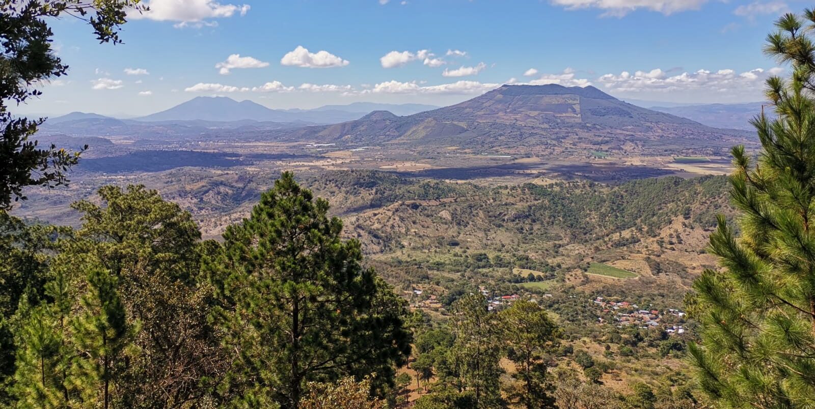 Instituciones reafirman compromiso con protección del patrimonio natural