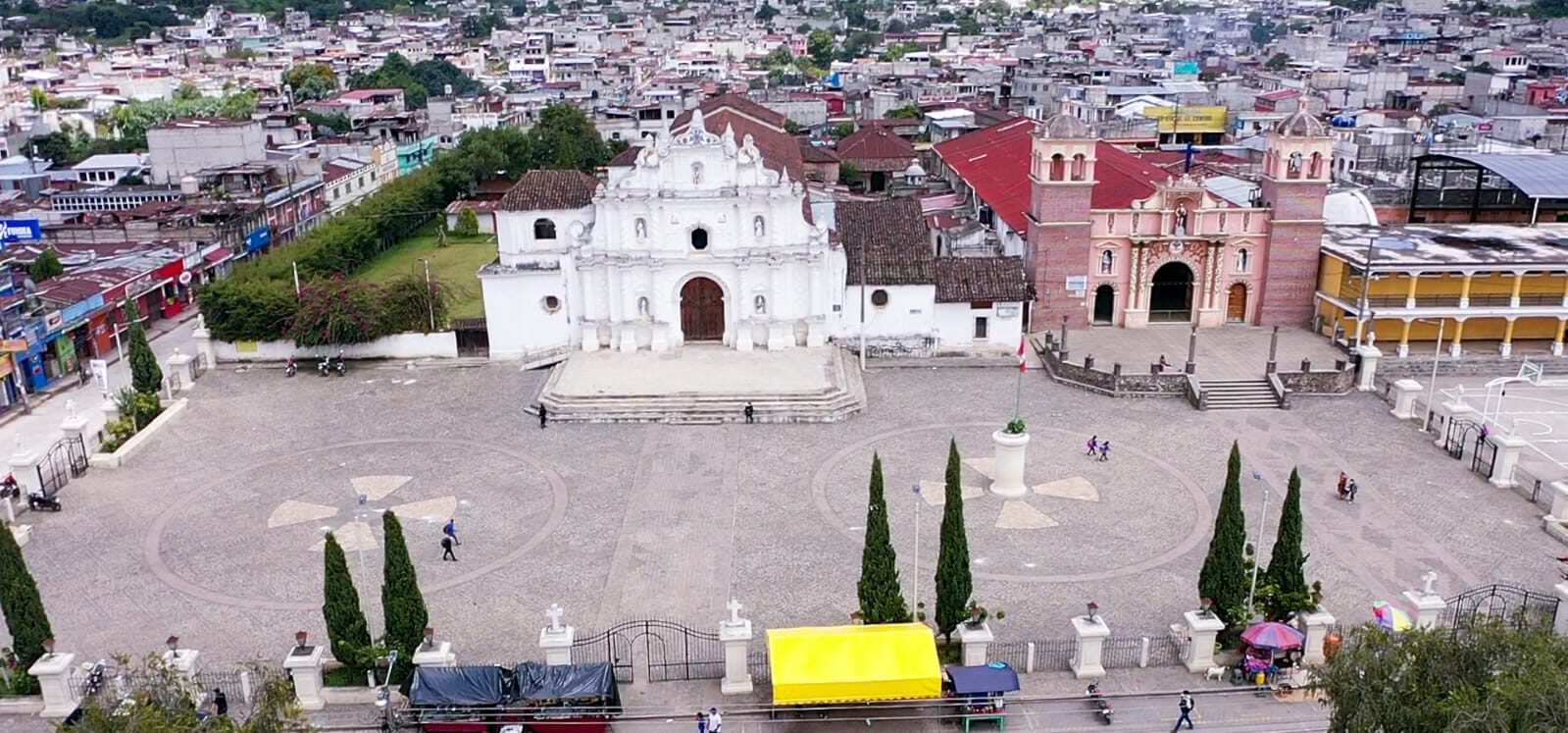 Continúa mejora de edificios escolares en San Juan Comalapa