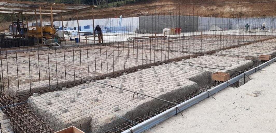 UCEE avanza en construcción de escuela Bicentenario en Santa Rosa