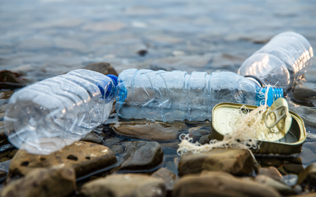 Tensión superficial del agua, clave en estudio de la contaminación fluvial