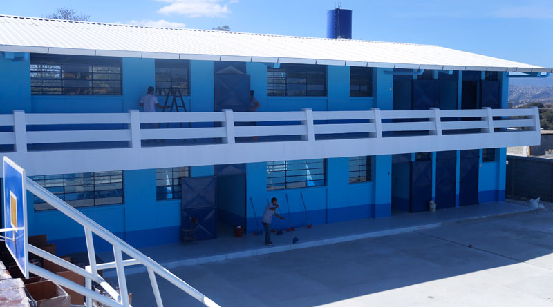 Remozamiento de centros educativos en Guatemala