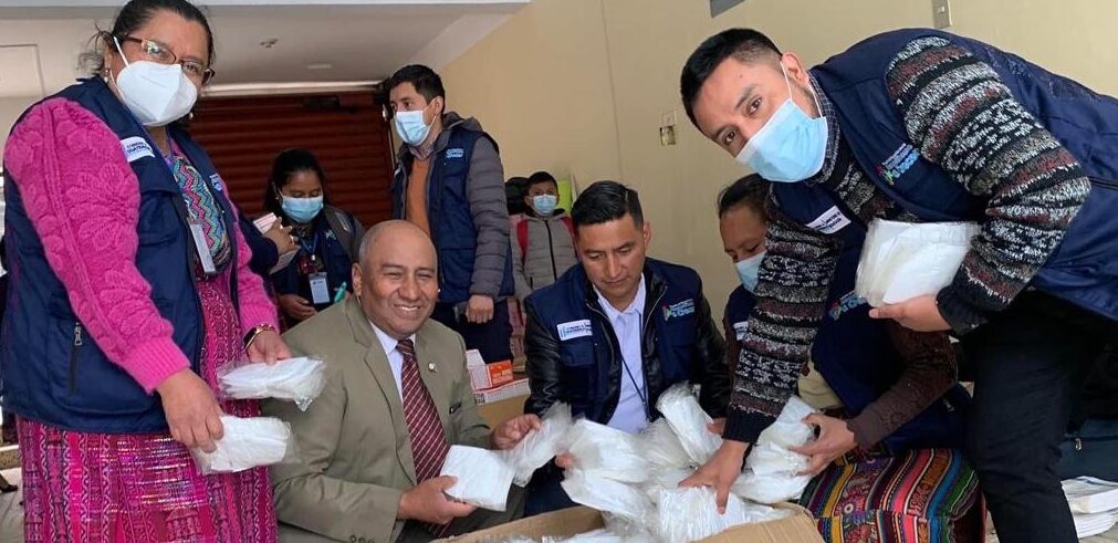 Entregan más de 11 mil mascarillas para Cecodii de Totonicapán