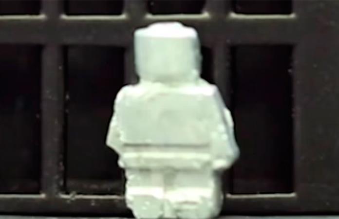Diseñan pequeño robot capaz de licuarse y recuperar la forma
