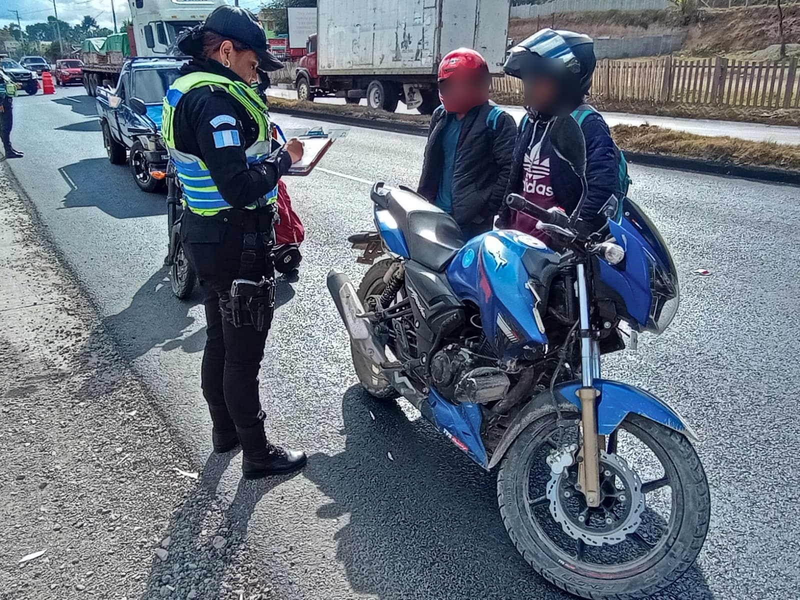 PNC impone 241 multas a motoristas por ruidos estridentes