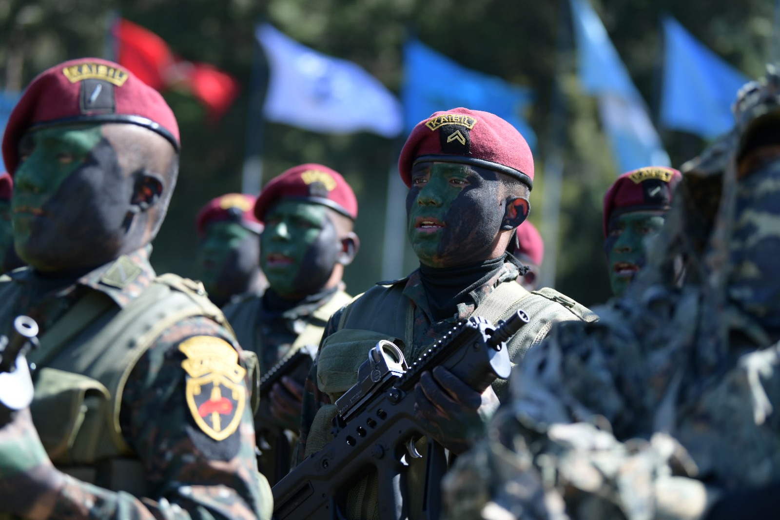 Destacan papel del Ejército en defensa de la soberanía y apoyo humanitario