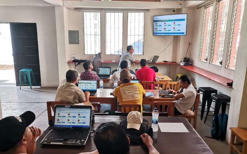 Capacitan sobre BiaWeb a personal de comunas de Jutiapa