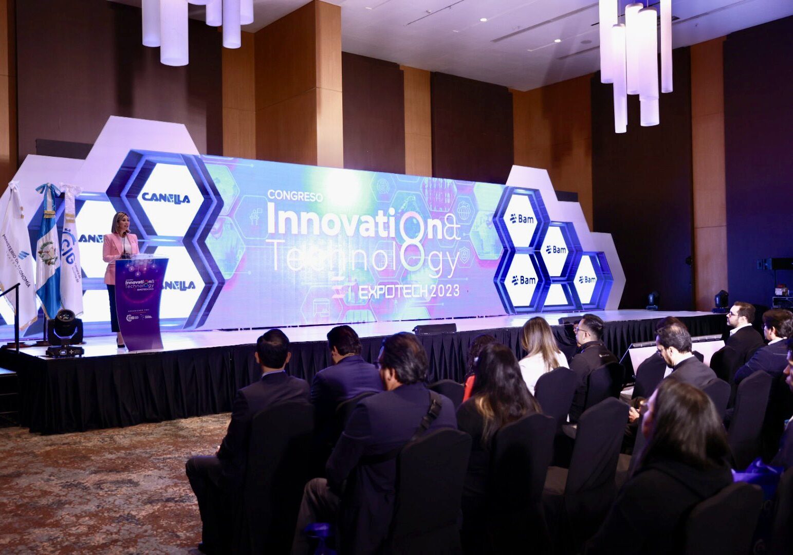 Promueven transformación de economía digital en Guatemala