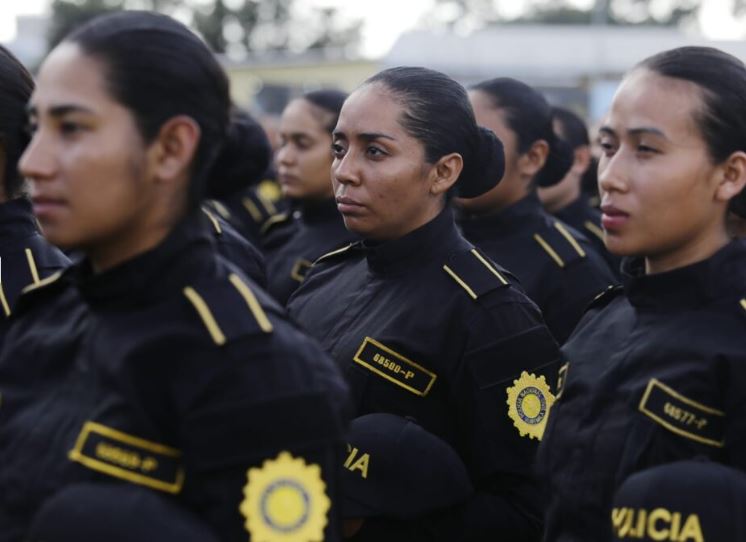 Ejecutivo anuncia vigencia del aumento salarial para la PNC