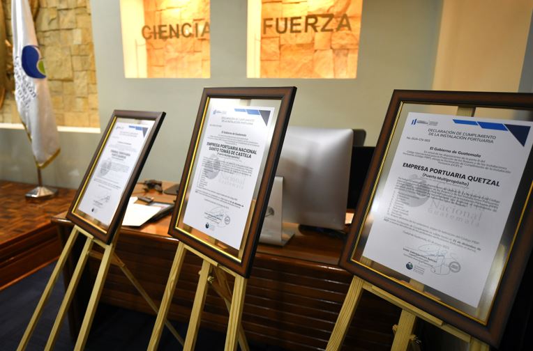 Entregan declaración de cumplimiento de estándares en portuarias