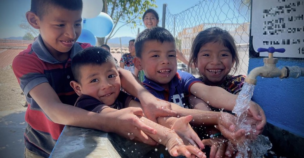 Gobierno garantiza acceso al agua potable en comunidad de Santa Lucía La Reforma