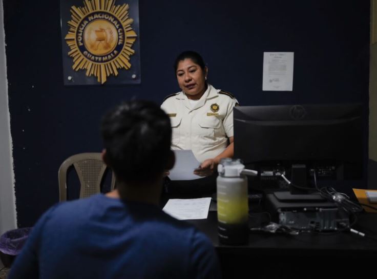 Supervisan labor de oficinas de atención a la víctima