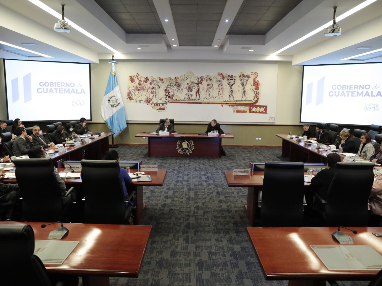 Avanza política para erradicación de violencia contra la mujer