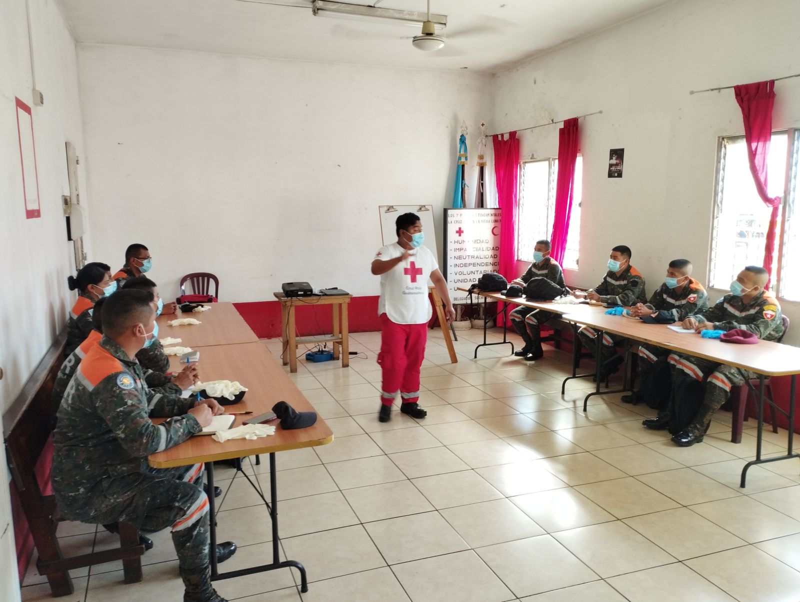 Soldados se capacitan en primeros auxilios