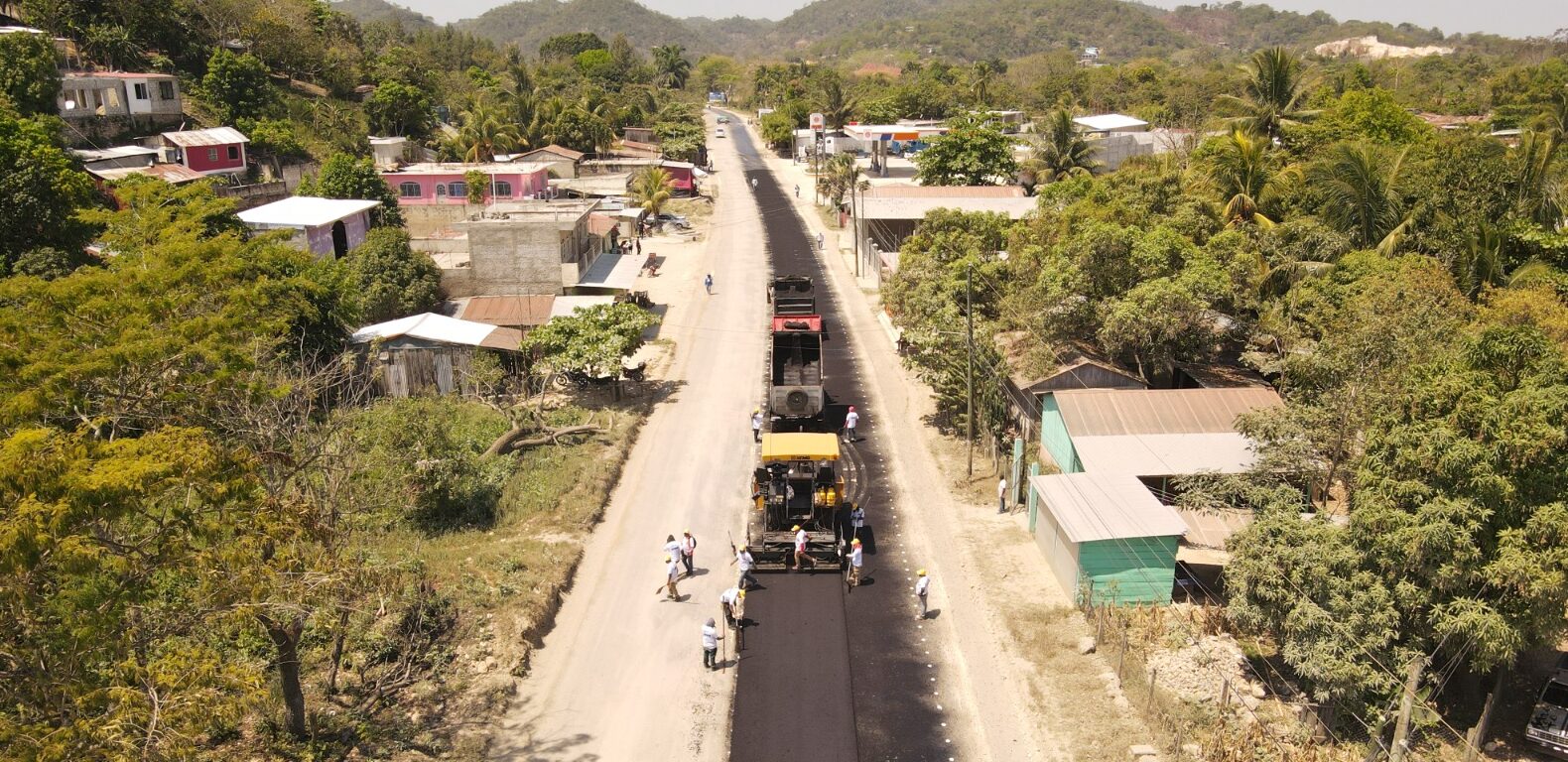 Proyecto vial refuerza desarrollo económico y social en San Benito