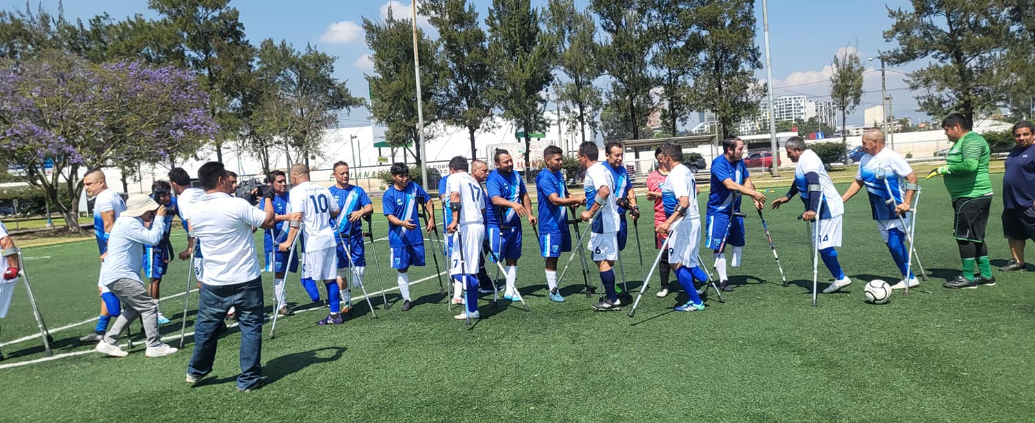 Se realiza en Guatemala partido de exhibición de futbol para amputados