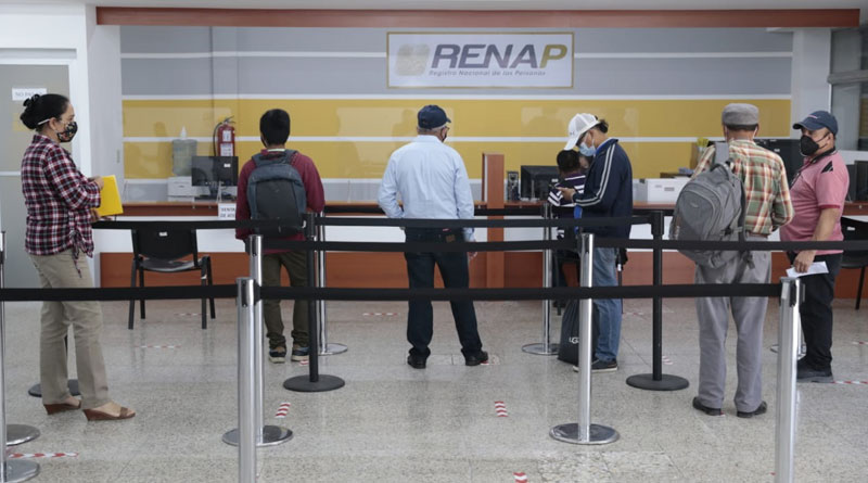 Renap amplía horario de atención por cierre de padrón electoral