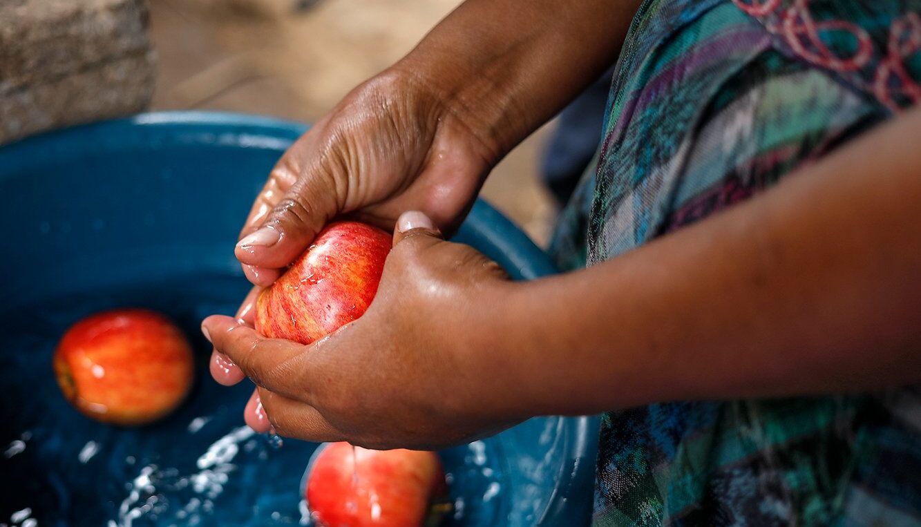 Reconocen rol de la mujer en la seguridad alimentaria familiar