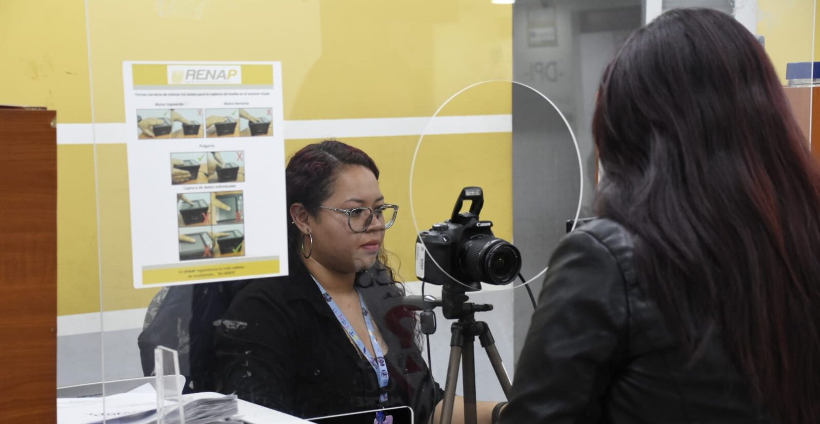 Renap atendió más de 20 mil trámites en horario especial