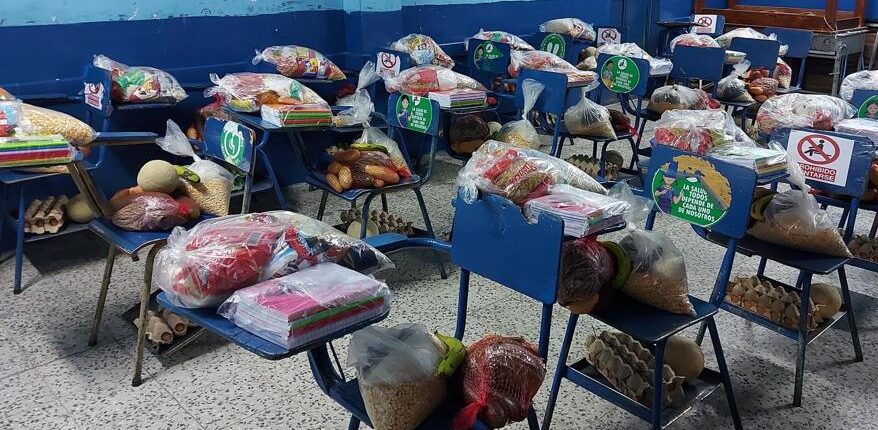 Programas de apoyo llegan a más de 80 mil alumnos totonicapenses