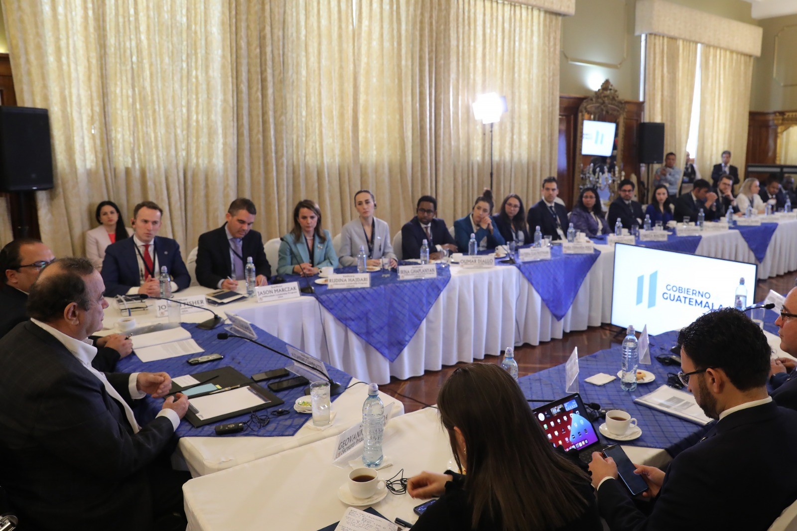 Jefe del Ejecutivo recibe visita de más de 30 líderes del Atlantic Council