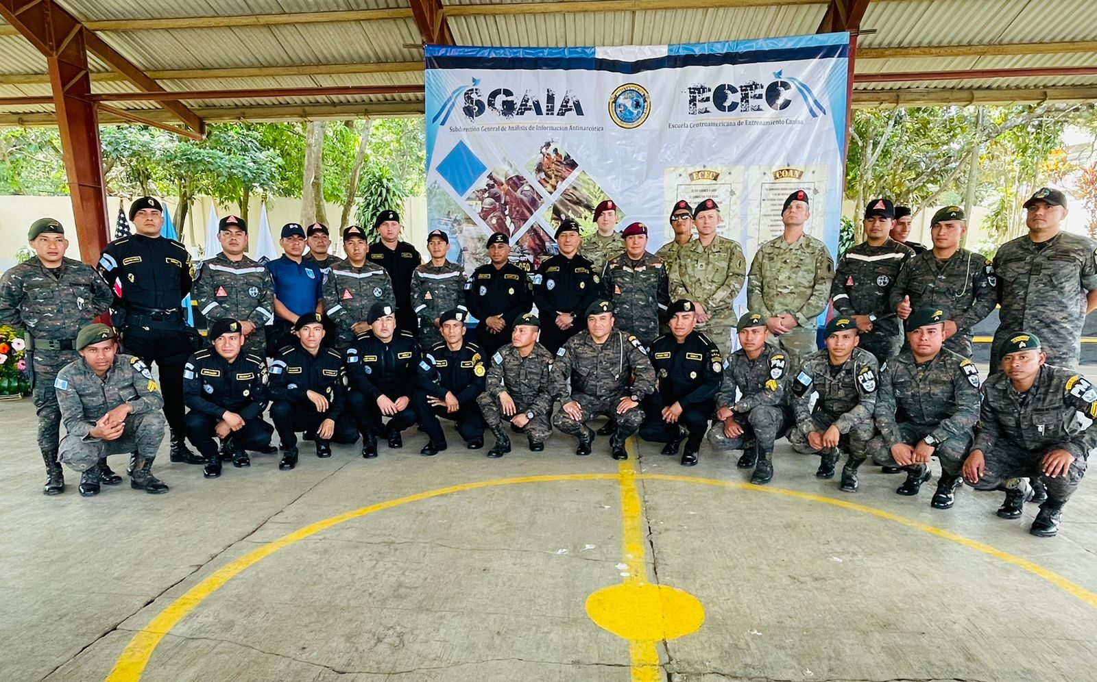 Agentes guías K-9 culminan curso de entrenamiento