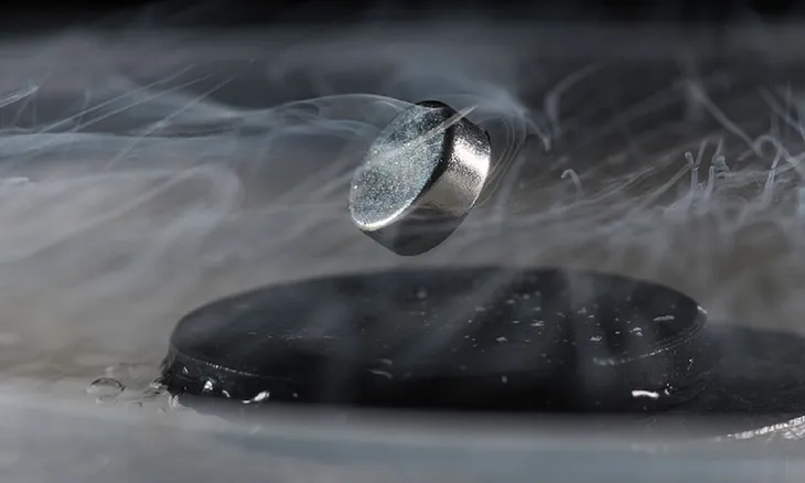 Crean un material superconductor viable