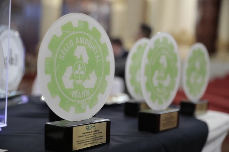 Reconocen a empresas por sus buenas prácticas ambientales