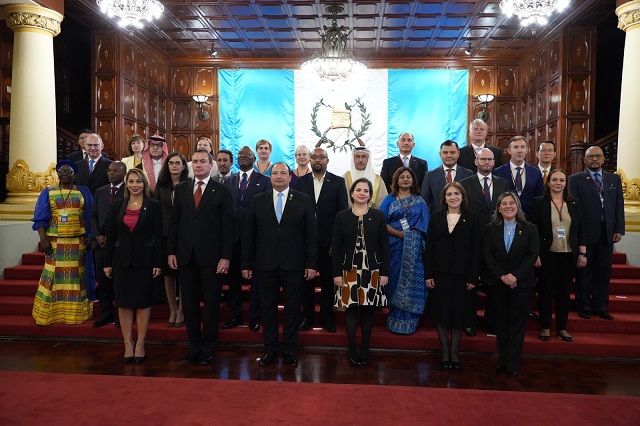 Minex desarrolla seminario de embajadores concurrentes para Guatemala