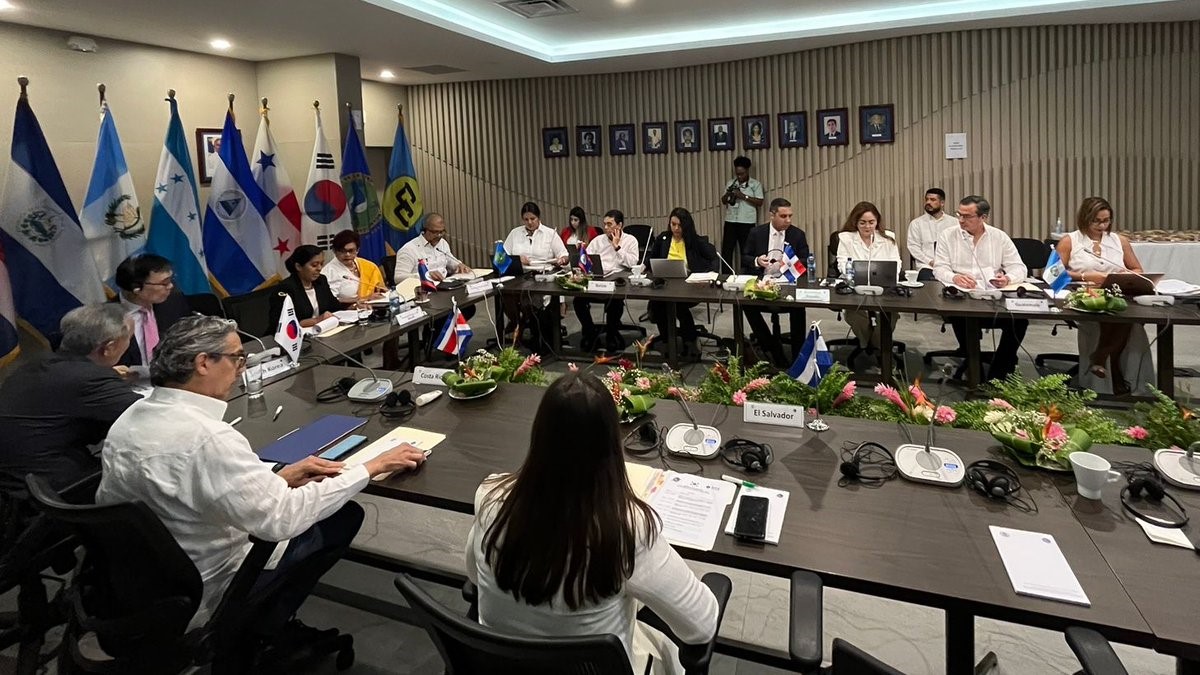 Guatemala participa en foro de diálogo entre Sica y Corea