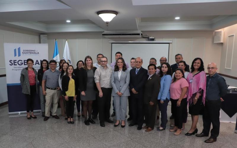 Equipo técnico a cargo de proceso de transición gubernamental se capacita