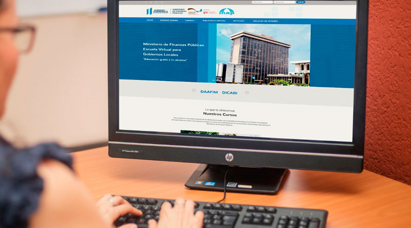 Más de 12 mil administradores financieros fueron capacitados