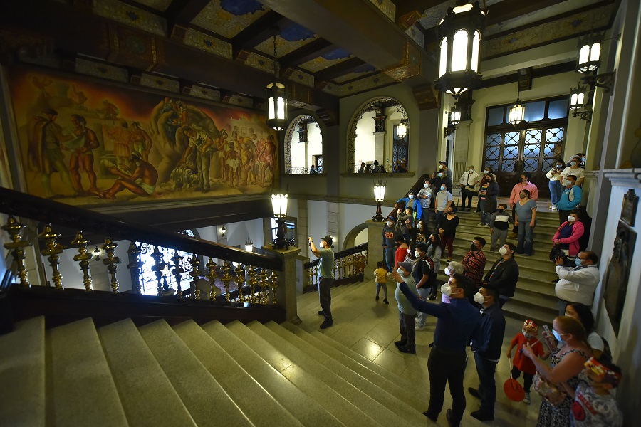 Invitan a recorridos guiados por el Palacio Nacional de la Cultura