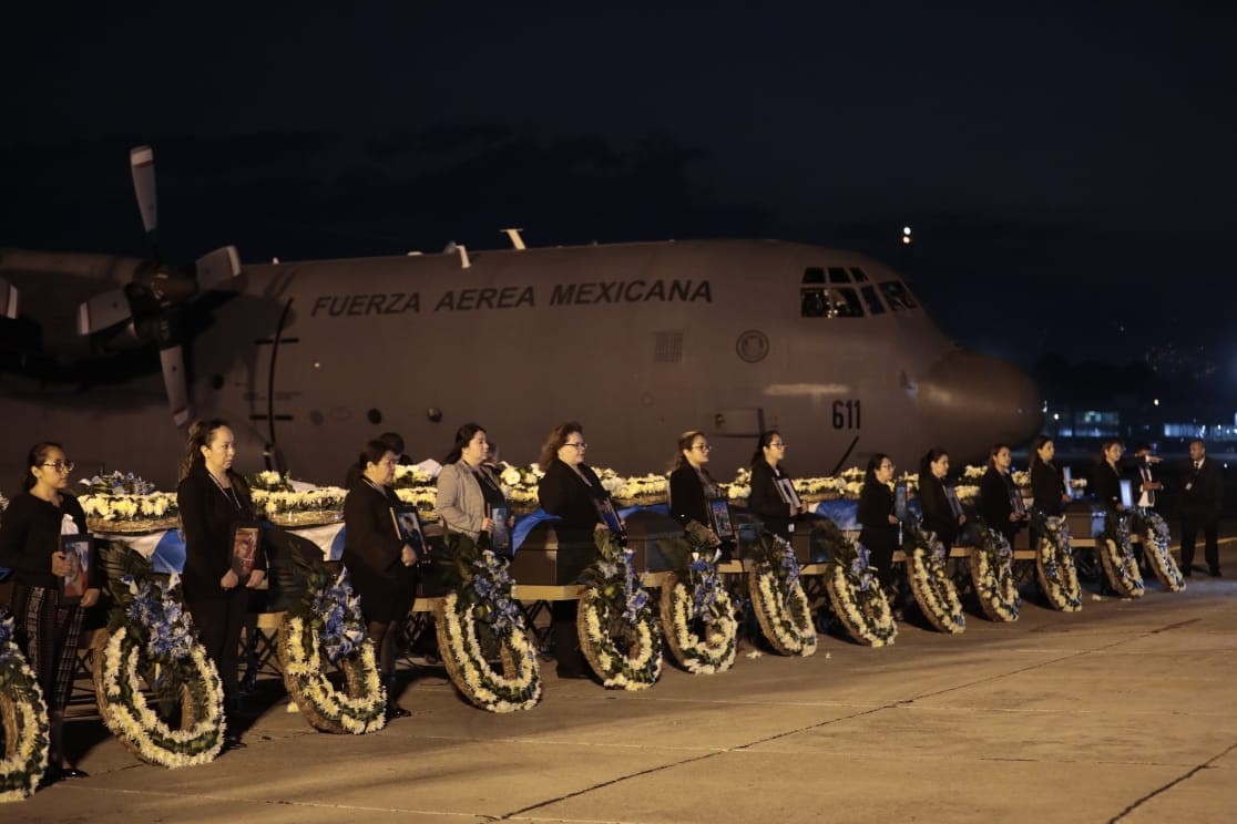Repatrian cuerpos de connacionales fallecidos en México