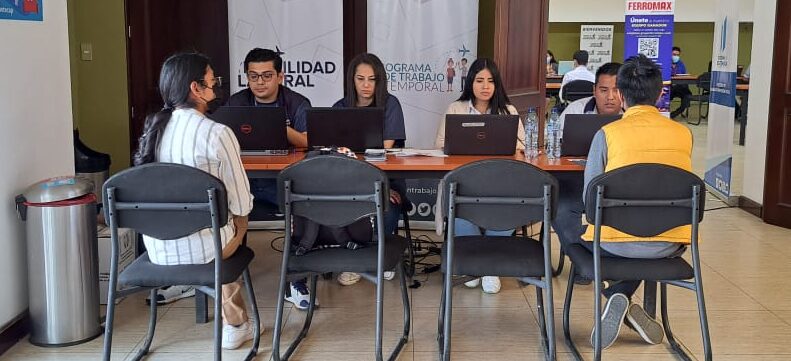 Ofrecen oportunidades de empleo digno a vecinos de Quiché