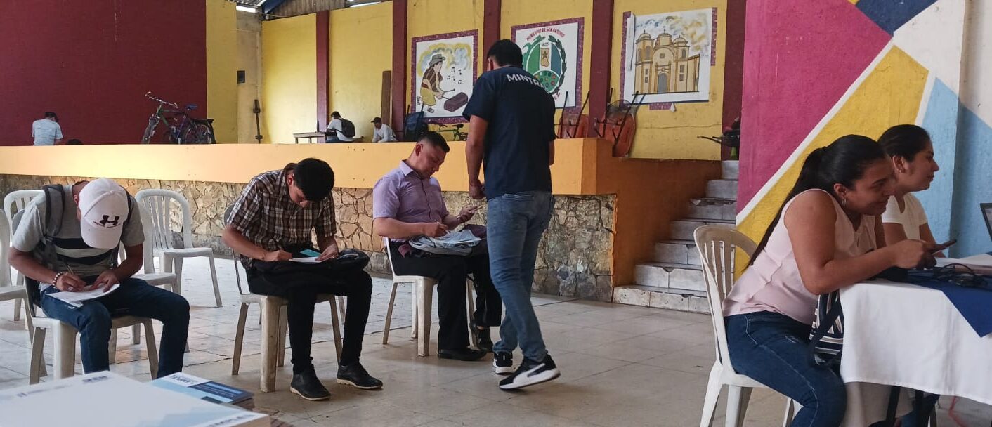 Feria del empleo ofrece más de 300 plazas en Suchitepéquez