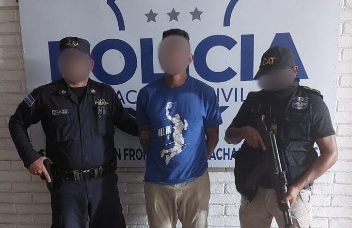 CAT Guatemala expulsa a presunto pandillero salvadoreño