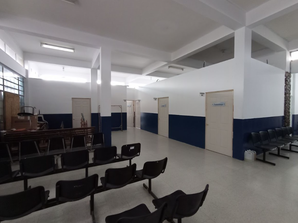 El Hospital Nacional de Jalapa vuelve a abrir sus puertas de la consulta externa con instalaciones mejoradas.