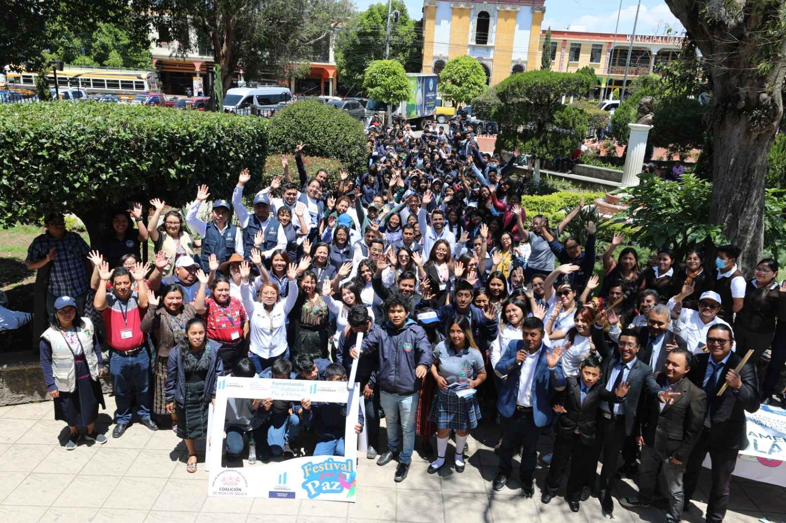 Copadeh distingue al Ministerio de Educación como Embajador de la Paz