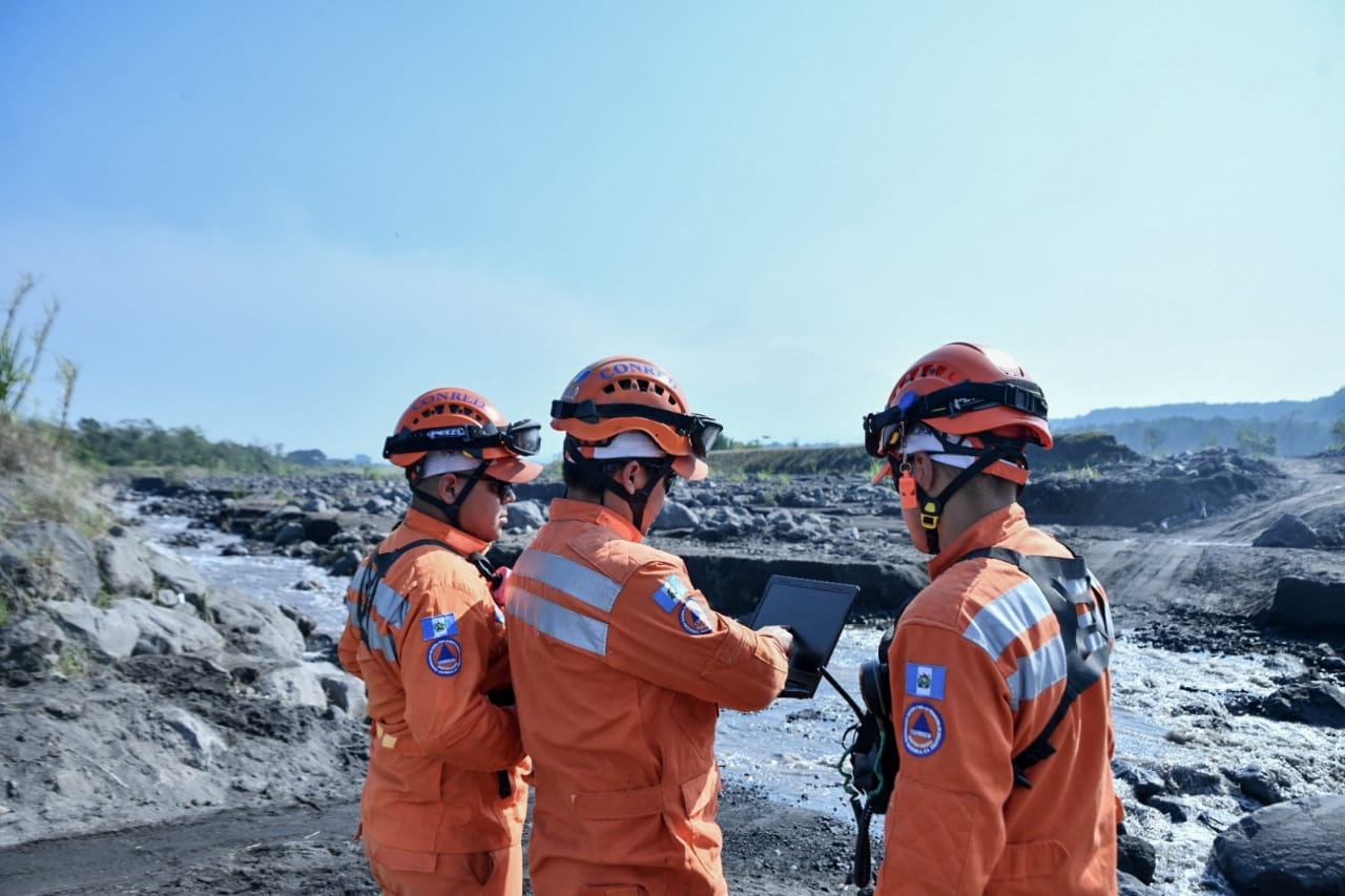 Actividad del volcán de Fuego regresa a parámetros normales