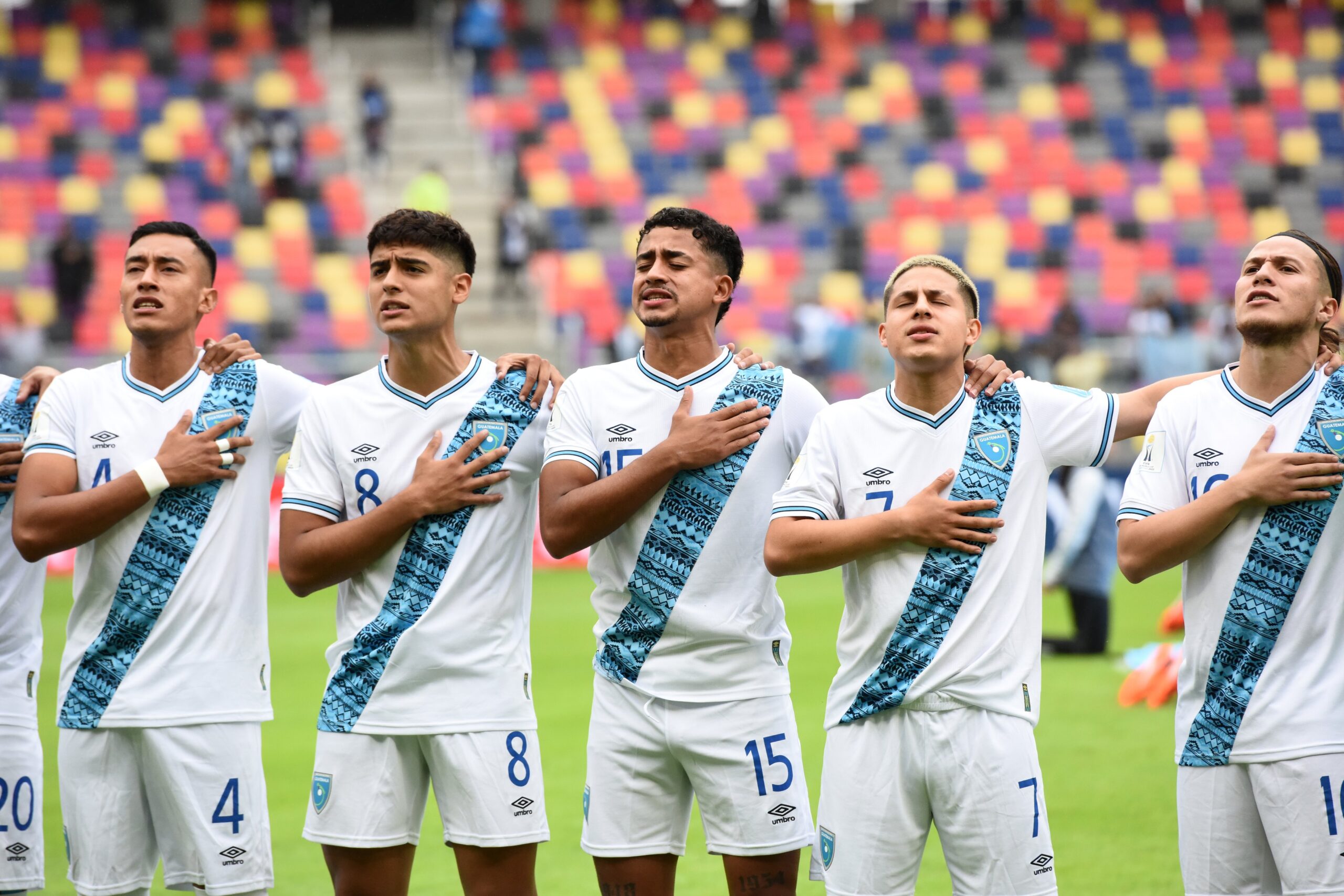 Guatemala cae en el debut mundialista ante Nueva Zelanda