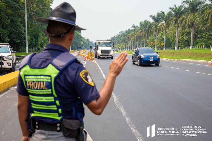 Reforman restricciones al transporte pesado en autopista Palín-Escuintla