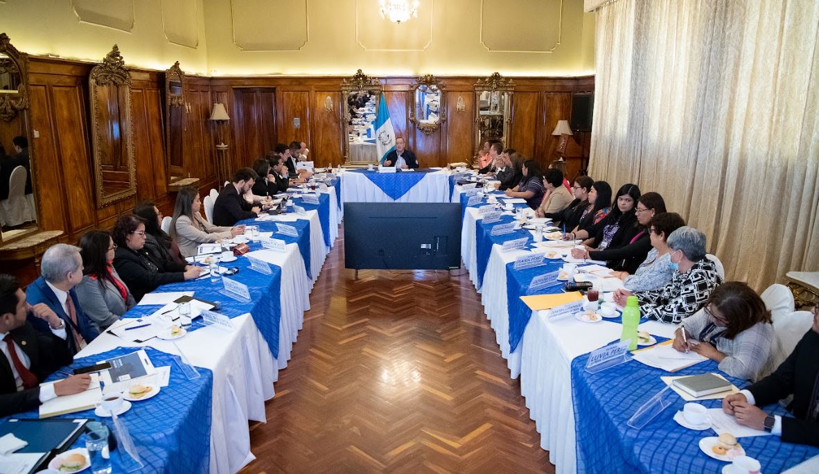 Gobierno mantiene acciones para combatir violencia contra la mujer